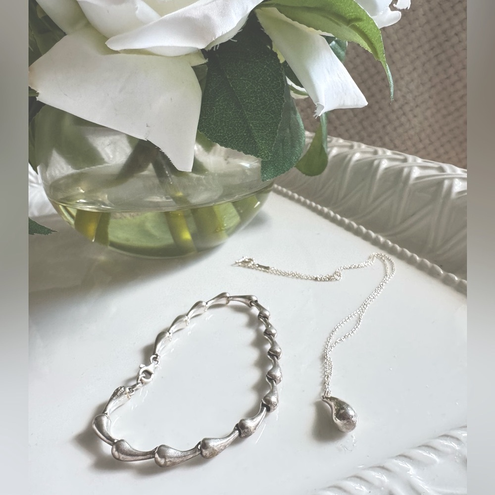 Tiffany & Co. Elsa Peretti Tear Drop Necklace & Bracelet Silver 925 Bundle